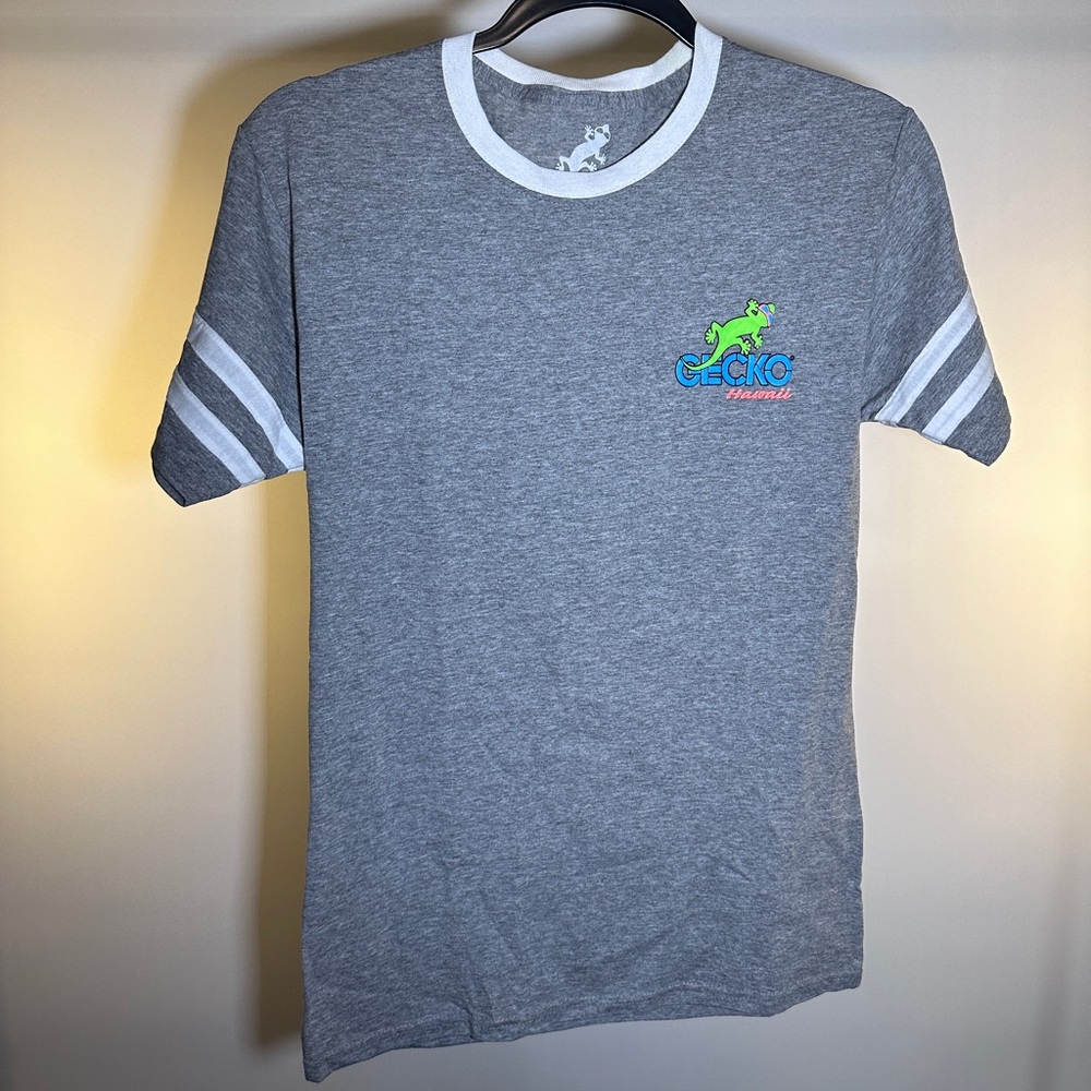 Gecko Hawaii short sleeve baseball tee